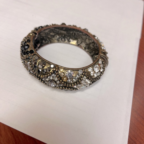 Sparkly bracelet - Picture 2 of 4